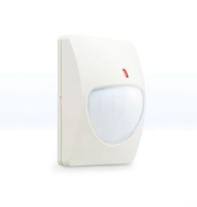 Detector PIR Optex de largo alcance con doble sensor y 136 zonas de detección. Grado 2.