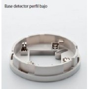 Base compatible con los detectores Series 500A y 500C de perfil bajo.