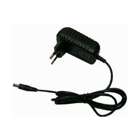 Alimentador compacto 12V/1500 mA.